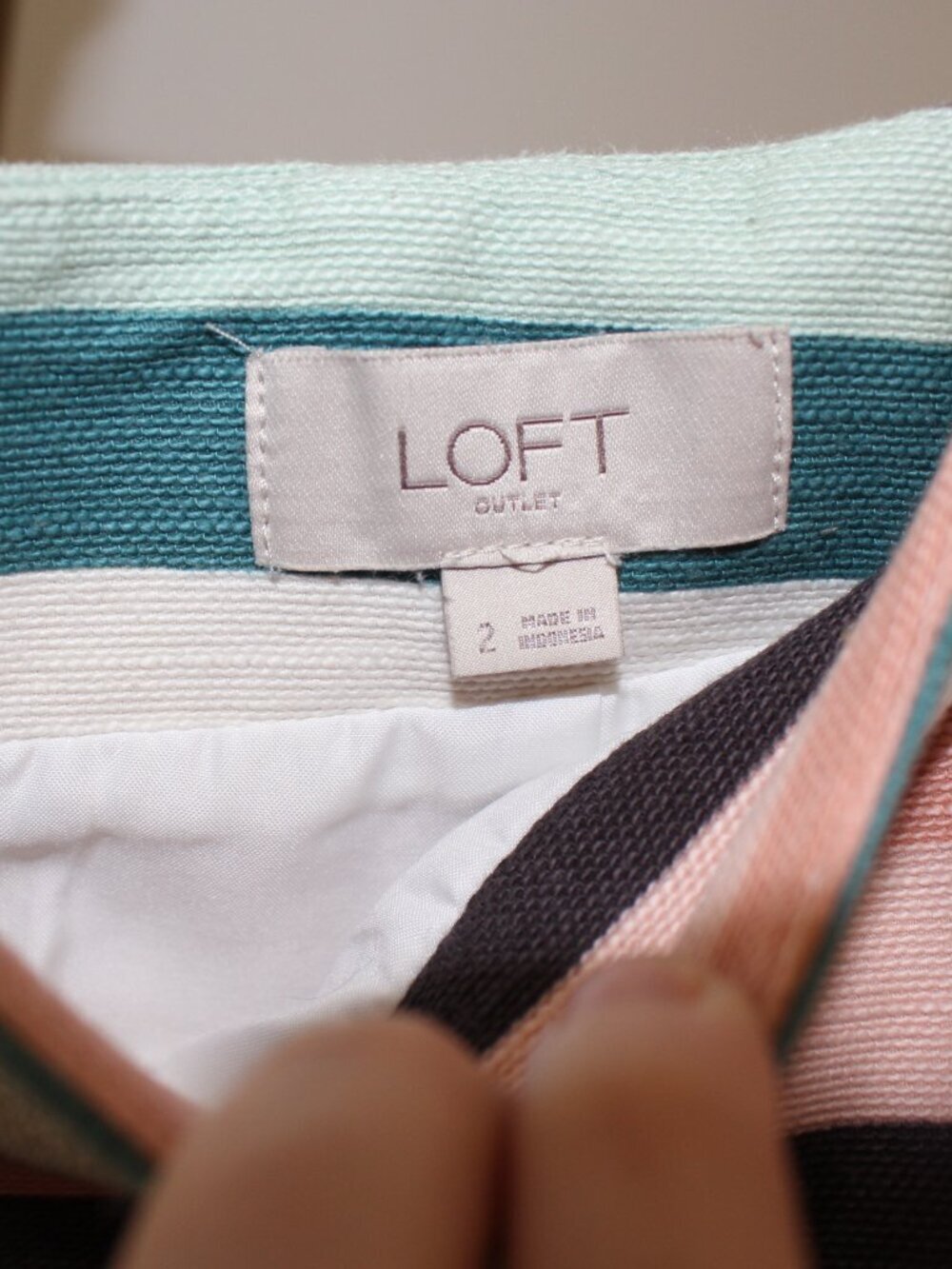 Loft Striped Mini Skirt Size 2 - Picture 4 of 4